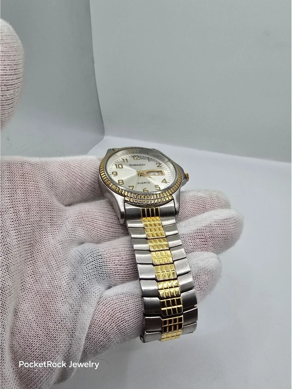 Embassy Quartz Classic Analog Silver Dial Day Date Two-Tone Bracelet Watch